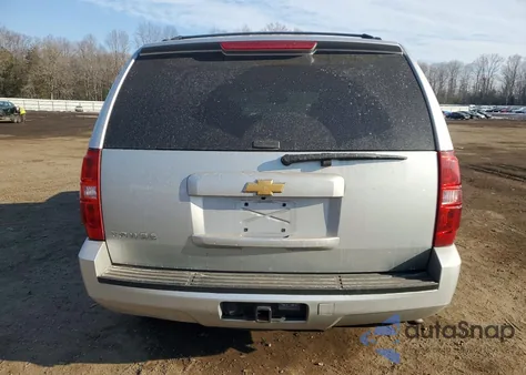 2013 Chevrolet Tahoe C1500 Ls z USA, uszkodzony, nr VIN 1GNSCAE0XDR253513